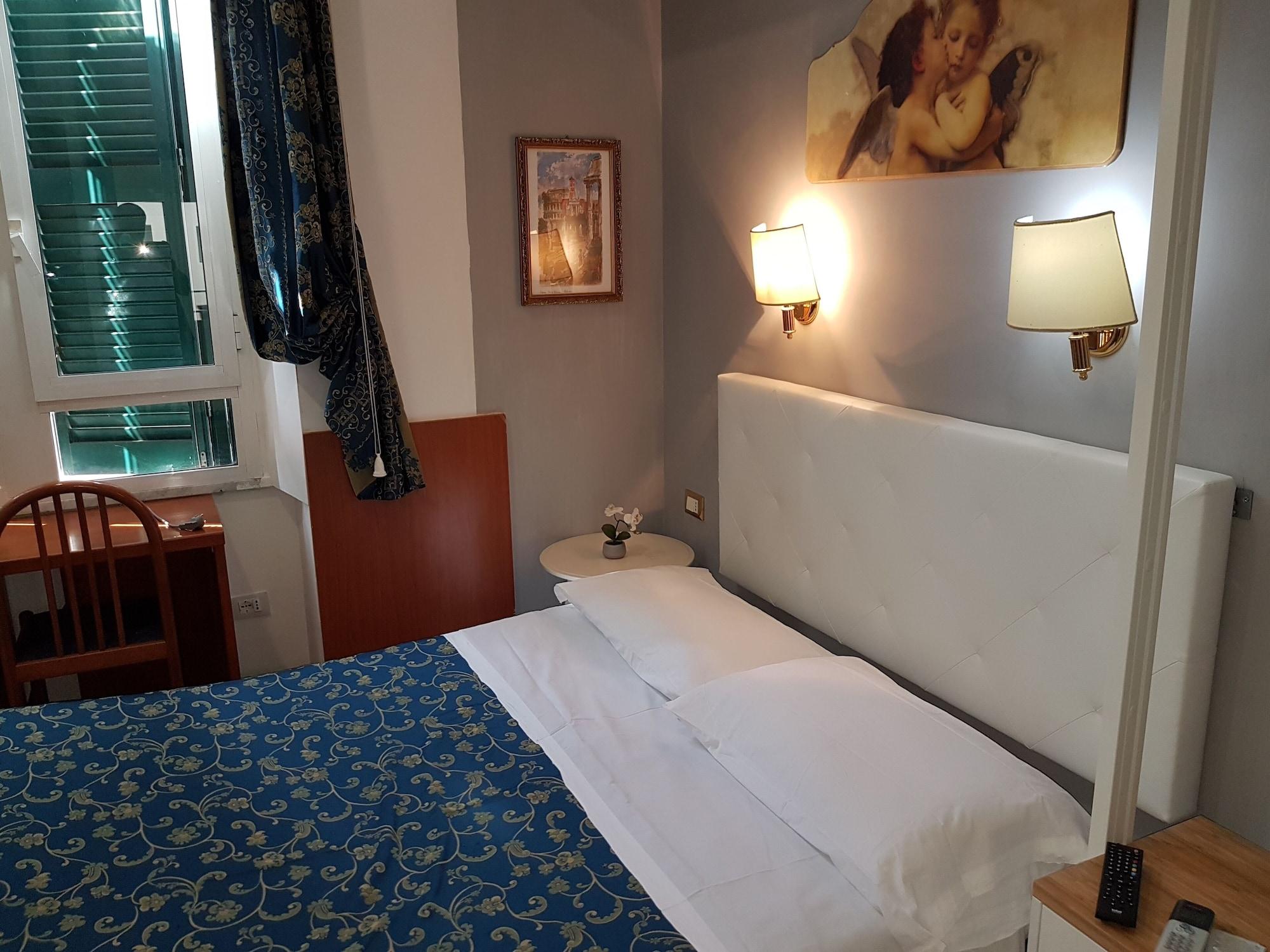 Evergreen Rome Bagian luar foto